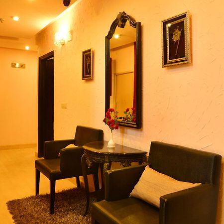 Hotel Shanti Palace West Patel Nagar New Delhi Exteriör bild